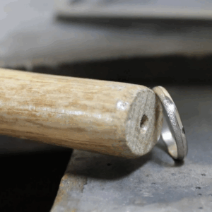 Anaïs Bouilly alliance joailler artisan